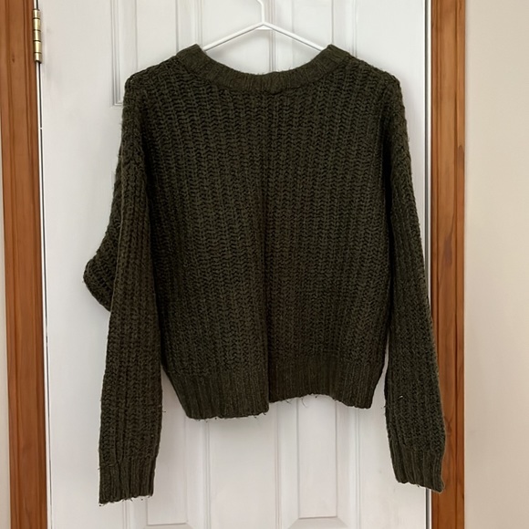 American eagle sweater - Picture 2 of 3